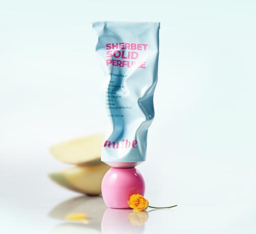 Nuibе Sherbet Solid Perfume 002 Sweet Floral  Духи с текстурой шербета 